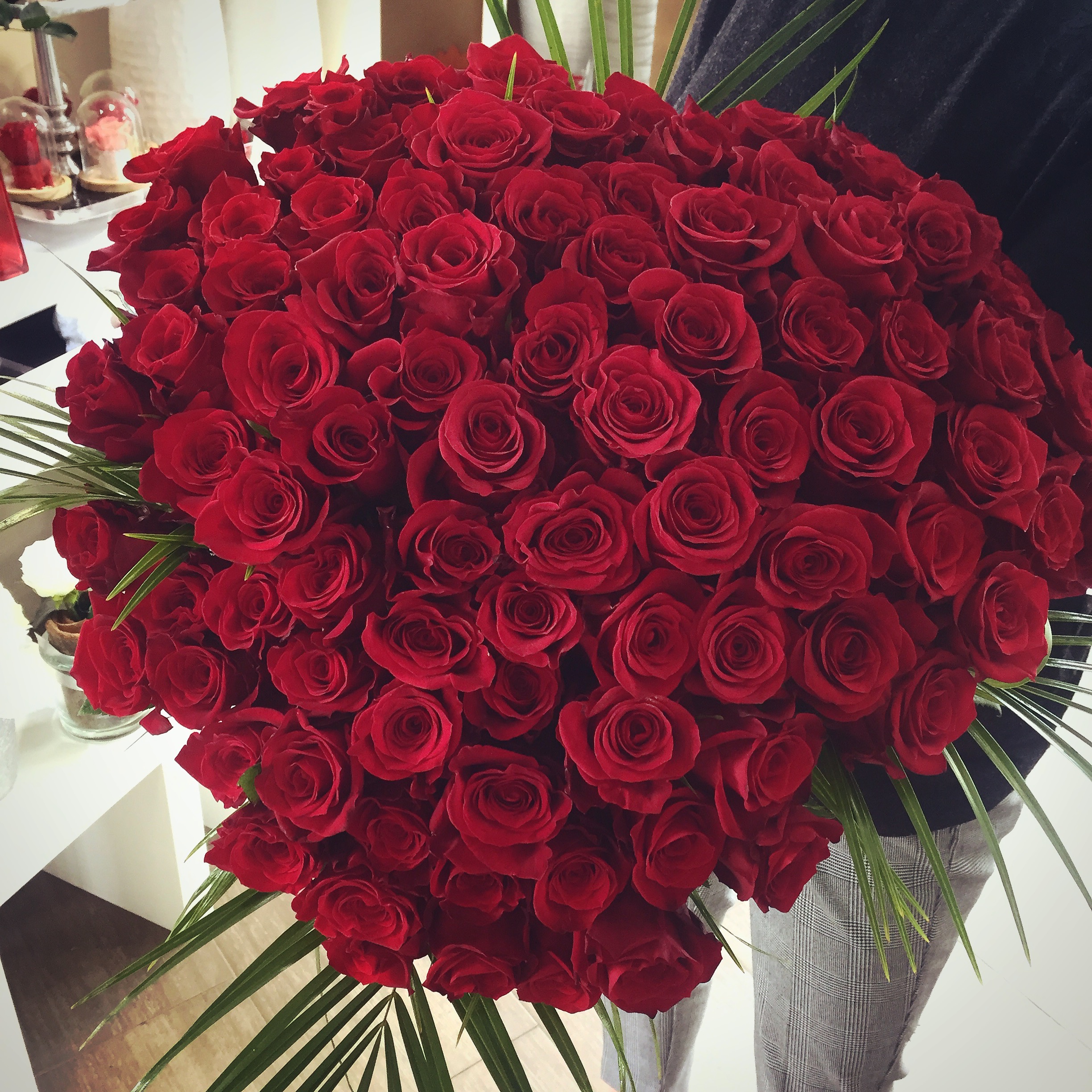  Bouquet  de  roses  rouges B2 Clara fleurs